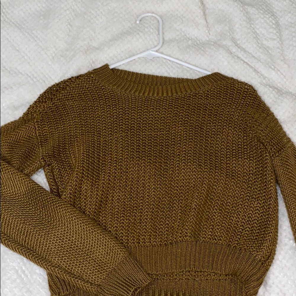 Mustard cropped knit sweater